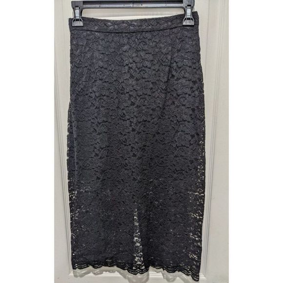 ARITZIA BABATON | Wilbur lace midi skirt in Black - Picture 4 of 9